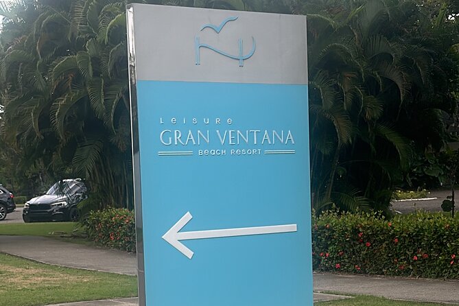 Puerto Plata VIP Airport Transfers, Shuttle & Transportation - Finding the driver without getting pulled into the chaos