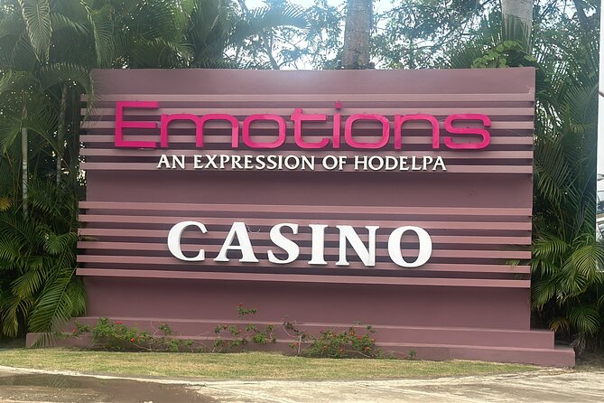 Puerto Plata VIP Airport Transfers, Shuttle & Transportation - Where the pickup actually happens at Gregorio Luperón