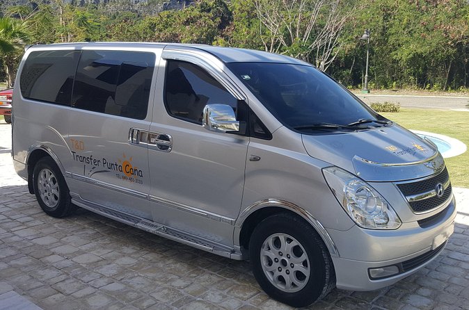 Punta Cana Airport (PUJ) To Bávaro Hotels (One way) - Meeting points that reduce confusion on arrival day