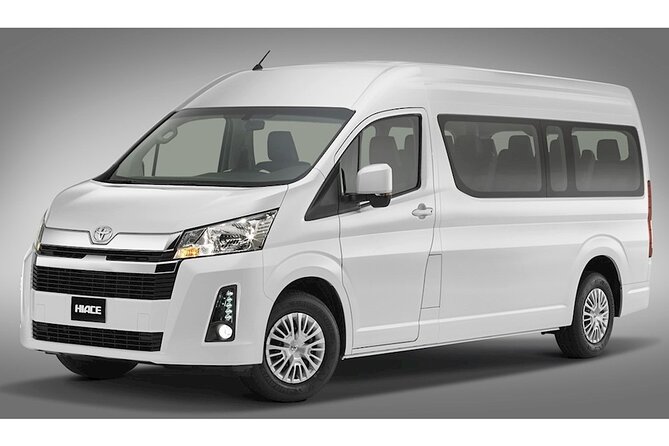 “Punta Cana Airport Taxis | Private Transfers & Shuttle Services” - The ride to your Punta Cana hotel: air-conditioning and time savings