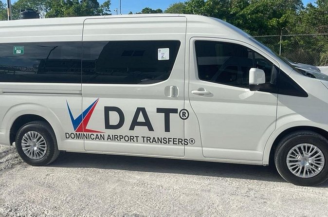 Punta Cana Airport to ROYALTON RESORTS PUNTA CANA R/T (NOT CHIC) - Price and Value for Up to 6 People: when it’s a bargain and when it isn’t