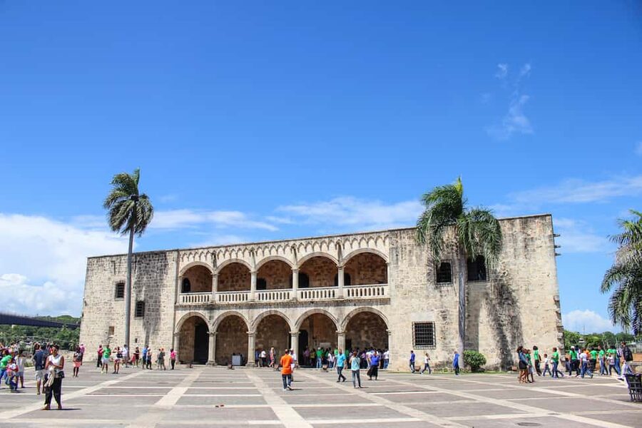 Punta Cana: All-Inclusive Day Trip to Santo Domingo - Getting to the Colonial Zone: how the timing and transport shape your day