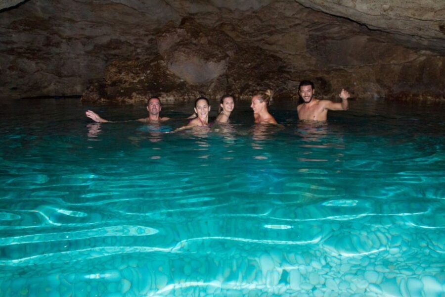 Punta Cana: Blue Hole and Scape Park Cap Cana Entry Ticket - Blue Hole Cenote Trail: where the water photos make sense