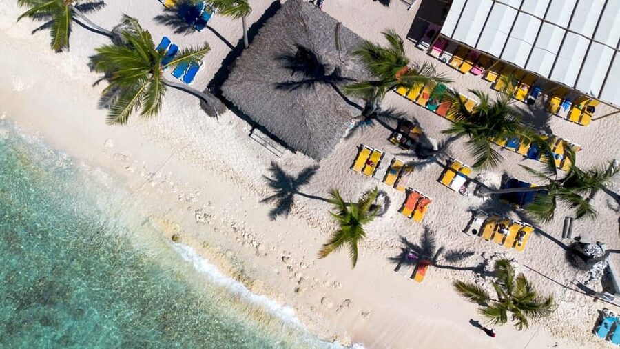 Punta Cana: Catalina Island Trip with Snorkeling - Service and Safety: How Nautilus Diving Center Shows Up