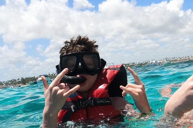 Punta Cana: Catamaran Tour, Reef Snorkeling and Unlimited Drinks! - Onboard comfort: drinks, snacks, and the waterslide factor