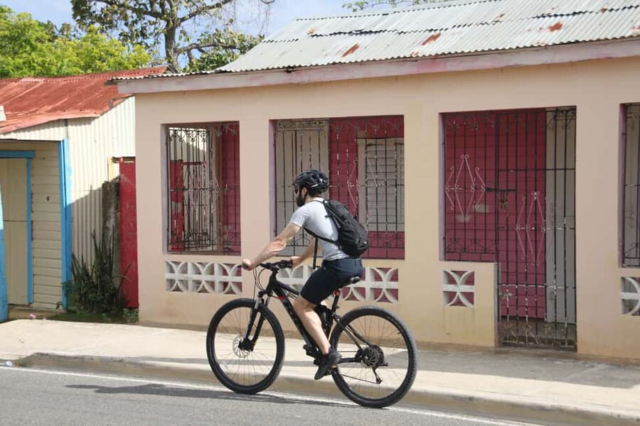 Punta Cana E-bike tour: Macao, El Salado, Ceiba, El Caño - The El Caño farm stop, coffee and cacao tastings you can actually use