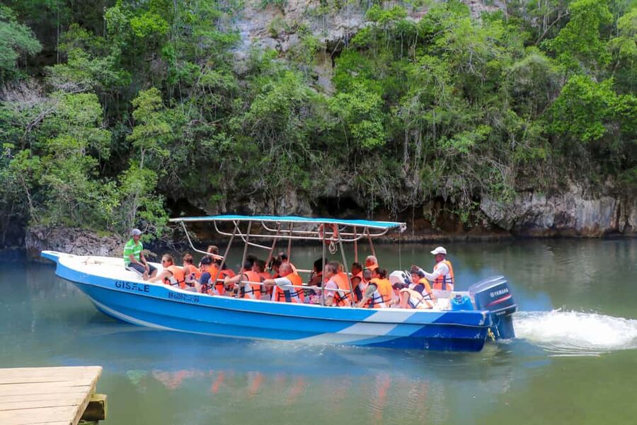 Punta Cana: Haitises, Cano Hondo, Redonda Mountain Day Trip - From Hato Mayor to Caño Hondo: The Long Ride That Pays Off