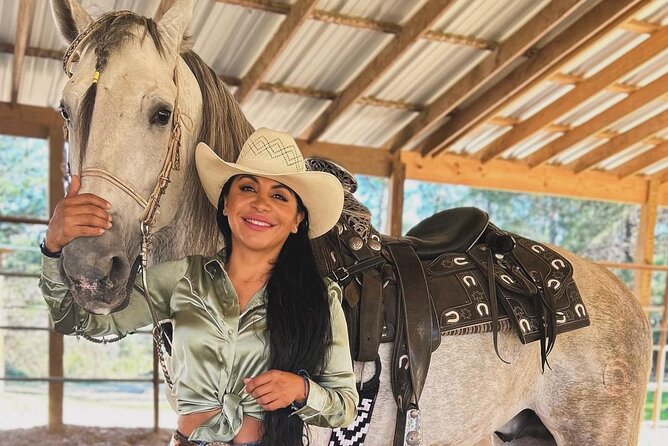 Punta Cana Horse Riding for Beaches in Field - Horses on the sand: comfort, control, and what to expect