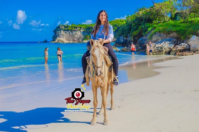 Punta Cana Horseback Riding Adventure with Exclusive Visits - Domitai Park and Taina Cave, where nature meets ancestral use