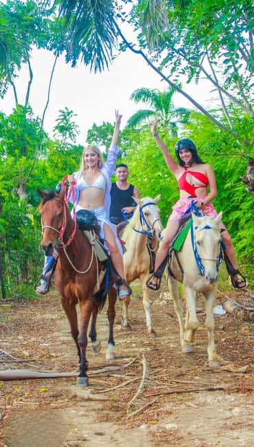 Punta Cana Horseback riding & Sunset + beach + free pick-up - Guides and Language: Helpful Support, But Check Your Expectations