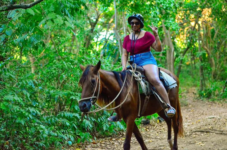 Punta Cana: Horseback Riding Tour with Sunset at Macao Beach - Getting on the Horse: Safety Basics Without the Drama