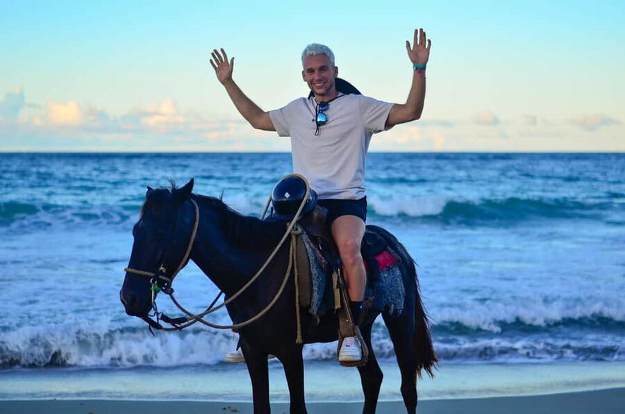 Punta Cana: Horseback Riding Tour with Sunset at Macao Beach - What to Bring (And What You Can Skip)