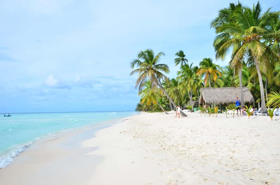 Punta cana: Island Escape to Saona • catamaran & Beach lunch - The catamaran return to Bayahibe: entertainment plus open bar