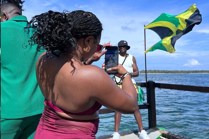 Punta Cana Noahs Ark Party Boat with Open Bar DJ - Logistics and common hiccups you should plan for