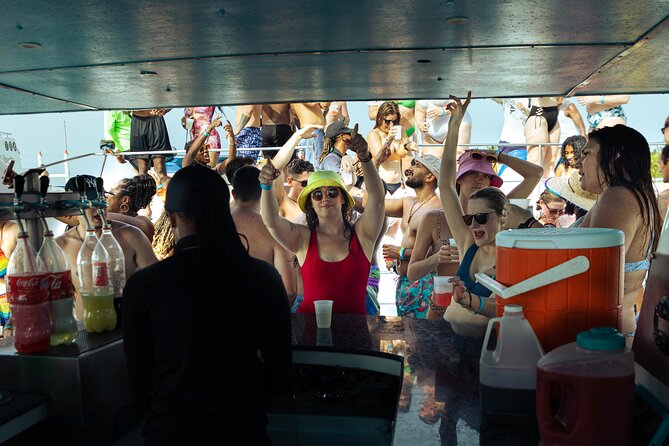 Punta Cana Party Boat and Open Bar (Adults only) - Snacks on Board: Included Nachos and Fruit, Plus the Food Expectation
