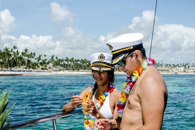 Punta Cana Party Boat Snorkeling with Music DJ and Open Bar - Who this Punta Cana party boat is best for