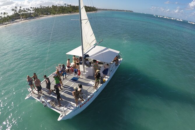Punta Cana Private Boat (Medium Groups) - The natural pool stop: why shallow water is a big deal