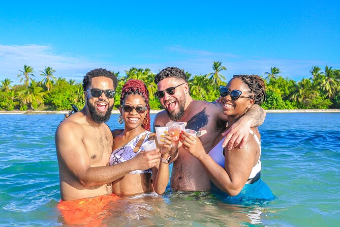 Punta Cana Private Boat (Medium Groups) - Comfortable catamaran time, with privacy that changes the mood