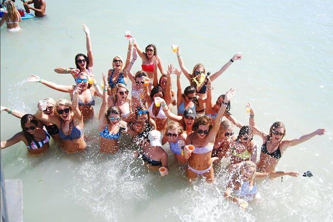 Punta Cana Private Booze Cruise with Open Bar (10+ People) - Open Bar and Food: What’s Included and When to Eat