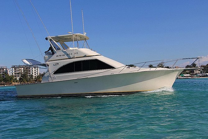Punta Cana Private Fishing Charter boat Fortuna 42' - Morning flow: pickup, timing, and what the 7:30 am start really means