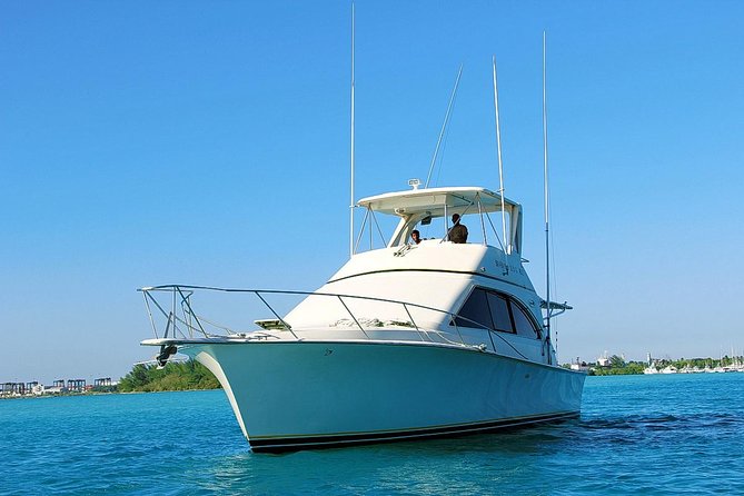 Punta Cana Private Fishing Charter boat Fortuna 42' - The big reality check: rough seas, seasickness, and days without fish