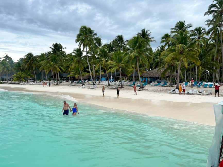 Punta Cana: Saona Island Tour with Lunch and Drinks - Natural Pool Swim and the Return Vibe Back to Bayahíbe