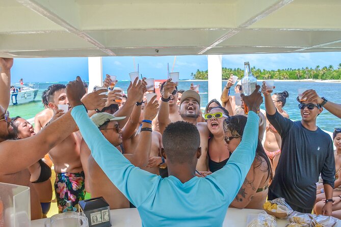 Punta Cana Slide Boat (Medium Group) - Open bar, snacks, and the 21-plus rule that you should plan for