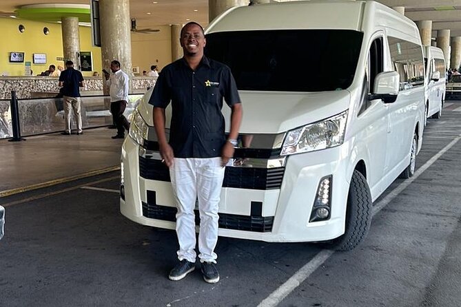 Punta Cana to La Romana Minivan Airport Transfers - From Punta Cana Airport to La Romana, the ride you actually want