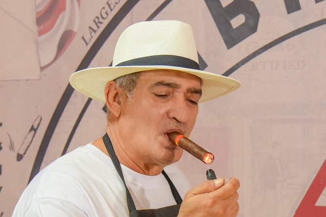 Roll your Own Cigar in Puerto Plata - Should You Book This Roll-Your-Own Cigar Class?