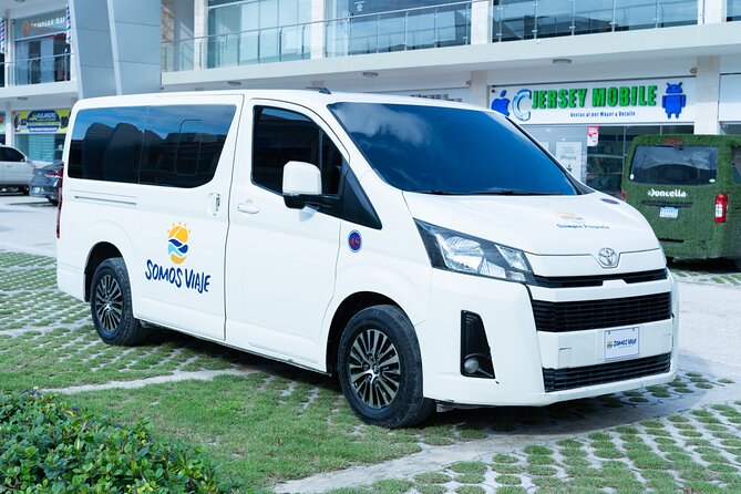 Round Trip Top-Rated Punta Cana Airport Transfer to your Hotel - The Ride Itself: Shared, Air-Conditioned, and Built for Comfort