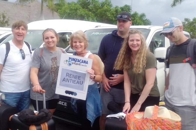 RoundTrip private transfers from punta cana to uvero alto área - Why a private Punta Cana airport transfer saves your first day