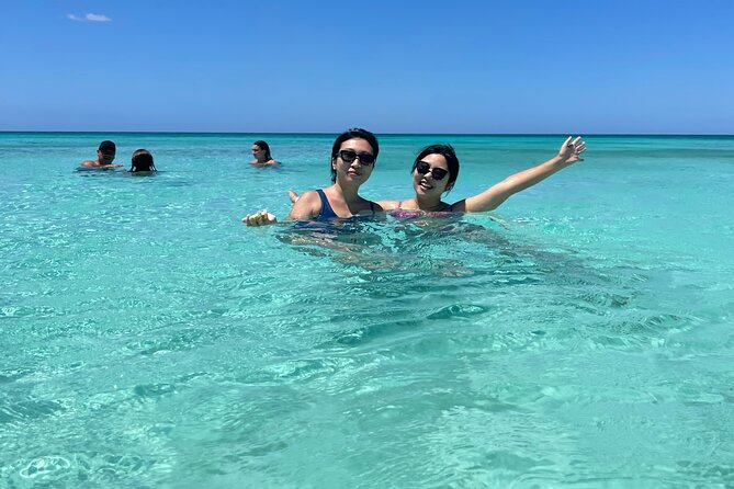Route Of The South VIP Private Eagles Bay 2 Day All Inclusive - Day 1 in Santo Domingo and Barahona: a string of water and photo stops