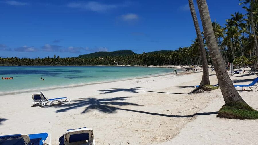 Samana: Fronton & Madame Beach tour Las Galeras - Playita Beach and lunch: the meal that anchors the afternoon
