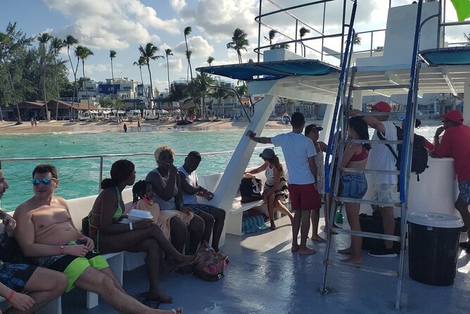 Samana Full Day Waterfall, Safari and Beach - Getting started in Punta Cana: the 6:30 am ride to Samana