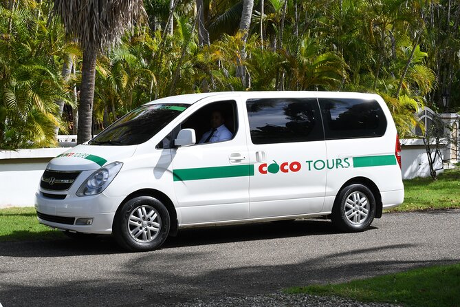 Santiago airport to Puerto Plata - Private transfer vs public transport, what you gain for the money