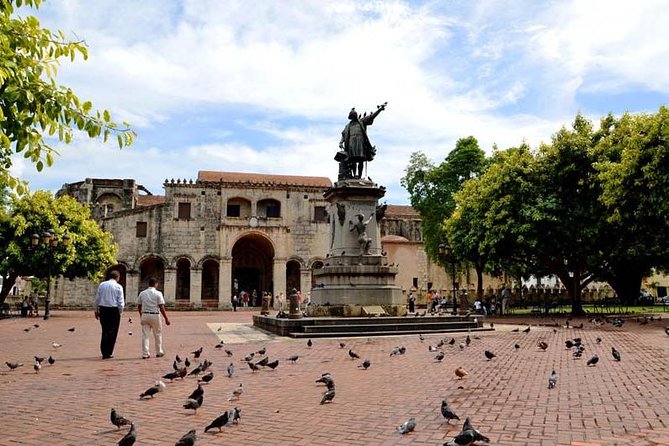 Santo Domingo City - Full Day All Inclusive Tour - The old city circuit: Saint Mary Cathedral, Pantheon, Las Damas, and more
