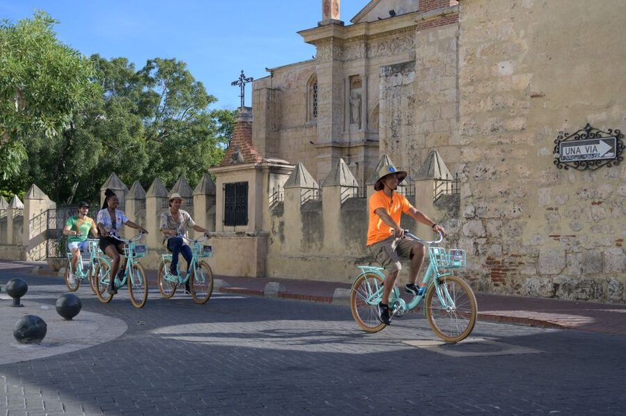 Santo Domingo: City Highlights Guided Bike Tour - 7-km in 2 Hours: Pace, Stops, and What You Really Get