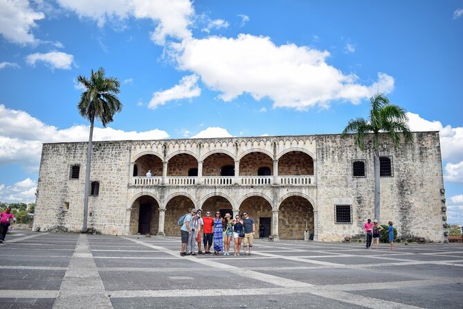 Santo Domingo City Tour From Punta Cana With Pick Up - A full day away from Punta Cana, and why it still works