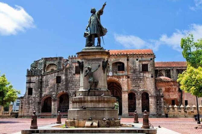Santo Domingo City Tour with Pickup in Santo Domingo - Monasterio de San Francisco and Fortaleza Ozama: ruins and fortifications that anchor the story
