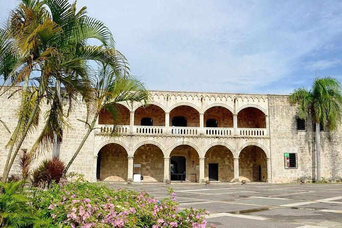 Santo Domingo Cultural Tour - Colonial Zone Walking: Pantheon, Royal Palaces Museum, Cathedral Area