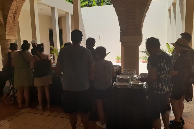 Santo Domingo Day Trip From Punta Cana - Lunch and included drinks: the small comfort that keeps the day on track