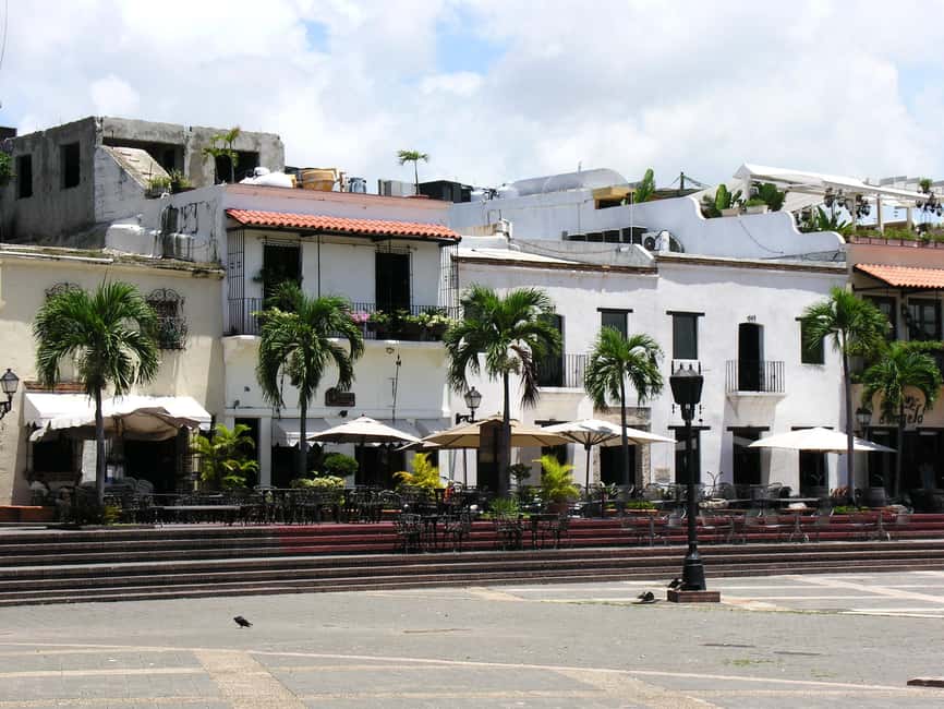 Santo Domingo: Historical City Tour - Calle Las Damas and the Colonial Alley Walk You Actually Remember