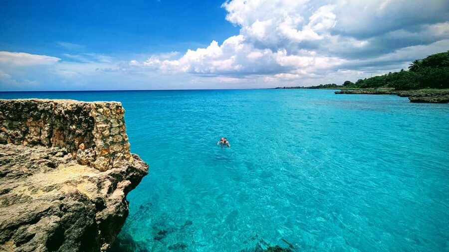 Santo Domingo: Los Tres Ojos, Boca Chica & More - Faro a Colón: A Photo Stop That Sets the Stage