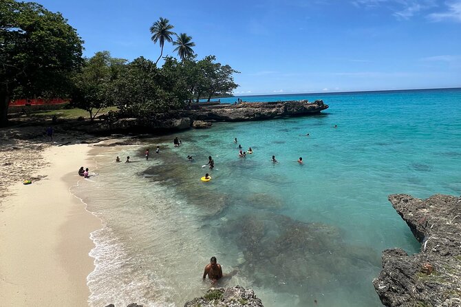Santo Domingo must do; Los 3 Ojos, Boca Chica beach & more - Lunch quality and timing: you eat after beach, not before stress