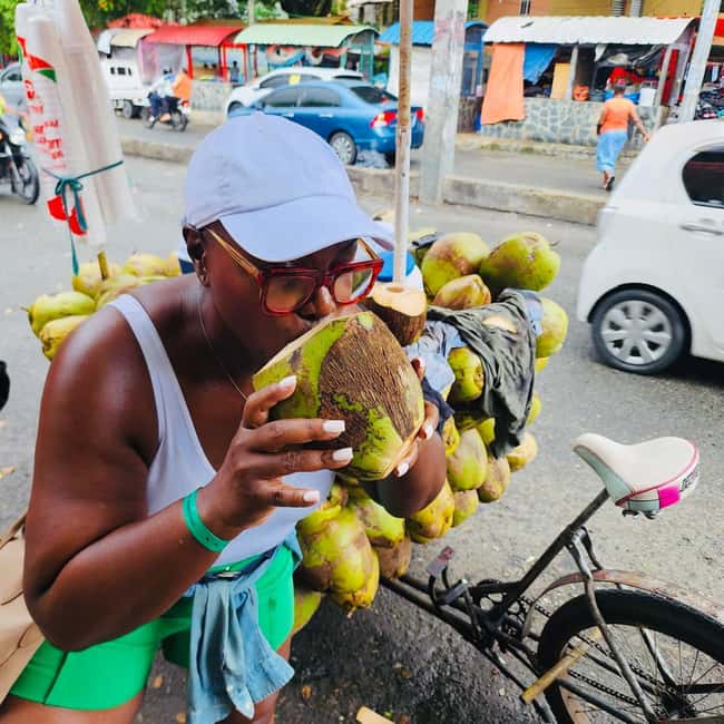 Santo Domingo: The Authentic Dominican Neighborhood Tour - A 4-hour route that feels like Santo Domingo, not a postcard