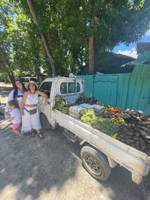 Santo Domingo: The Authentic Dominican Neighborhood Tour - Santo Domingo train ride and the history thread that makes the barrio make sense