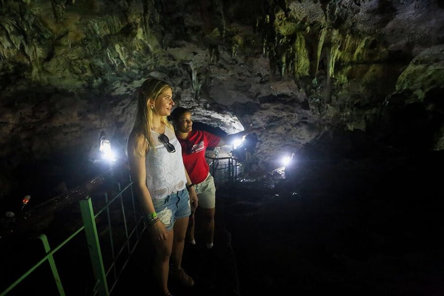 Santo Domingo: Three Eyes National Park Guided Tour - Lake of the Ladies: story, touching water, and a slower pace