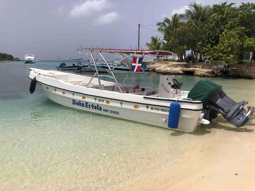 Saona Island: Beach & Natural Pool Small-Group Tour w/ Lunch - Natural Pool and starfish: how to have fun while following the rules