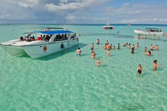 Saona Island Catamaran Adventure with Free Food and Transportation - The Catamaran Return: Music, Animation, Unlimited Drinks, and Dancing