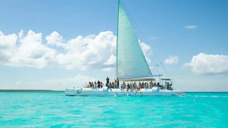 SAONA ISLAND: Catamaran Boat with Open Bar, Lunch and More.. - Saona Island Day Trip: The Real Appeal
